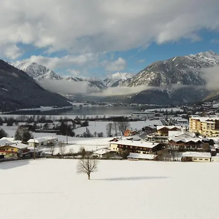 Bichler's Alpennest Lägenhet