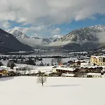 Bichler's Alpennest Lägenhet